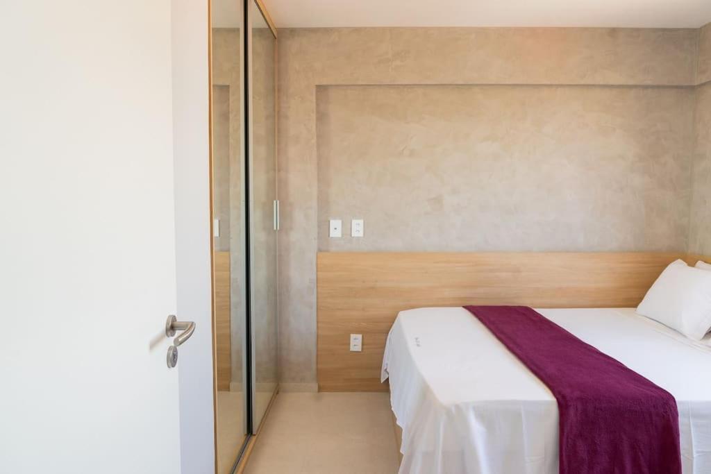 Apto 2 Com Elevador No Frances -adm Nutelss Apartment
